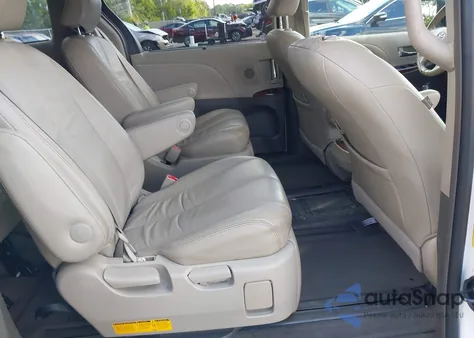 2013 Toyota Sienna Xle 7 Passenger из США, поврежденный, VIN 5TDDK3DC9DS069676